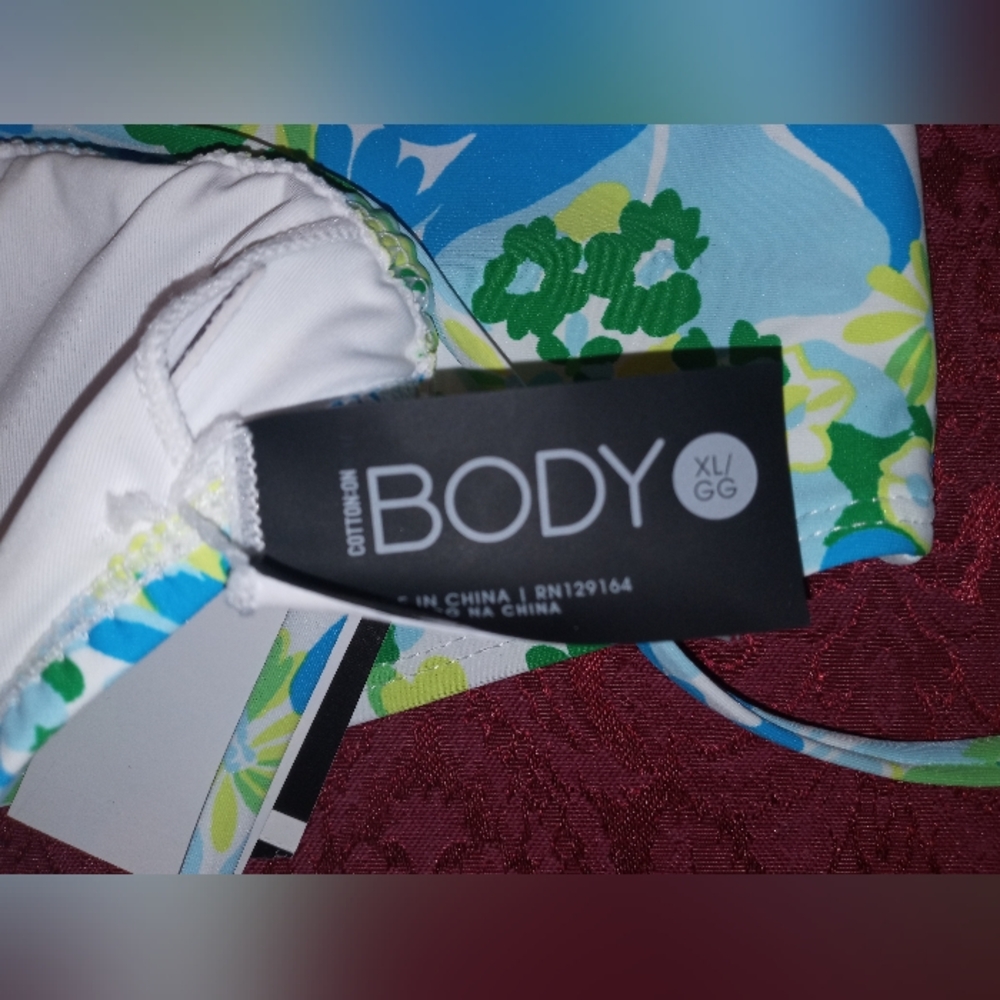 Floral String Bikini 👙 NWT Removable Padding - Picture 7 of 9